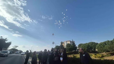 Sıla'nın Anısına Beyaz Balonlar Bırakıldı