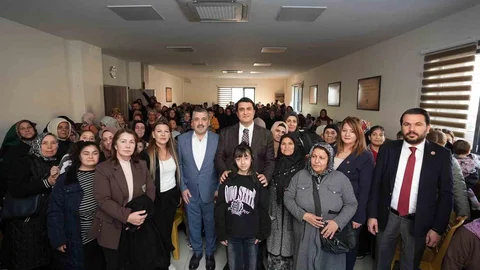 Yılmaz Kadınlarla Buluştu, Projeleri Anlattı