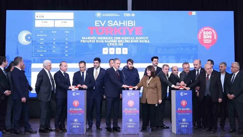 Mardin'de Konut Kura Çekimi Yapıldı