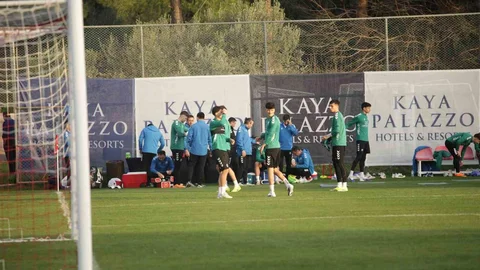 Konyaspor Antalya'da Hazırlıklarını Sürdürüyor