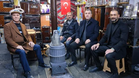 Bayburt'ta Vali Eldivan Esnafı Ziyaret Etti