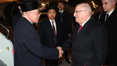 Malezya Başbakanı Türkiye'ye Geldi