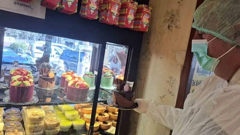 Kuşadası'nda Yaş Pasta Denetimi