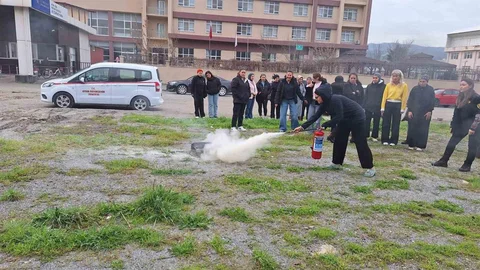 Aydın'da Üniversite Öğrencilerine Yangın Eğitimi