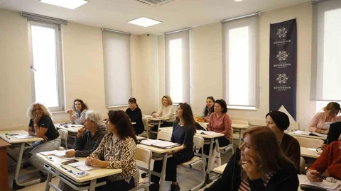 Aydın'da İngilizce Eğitimleri Devam Ediyor