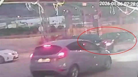 Kaza Kavşağı Haline Gelen Dönüşte Kaza Yaşandı