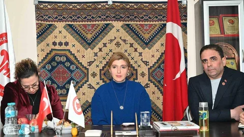 Milletvekili Ölmeztoprak'tan Malatya'da İstişare Toplantıları