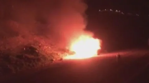 Seyir Halindeki Araç Alev Alev Yandı