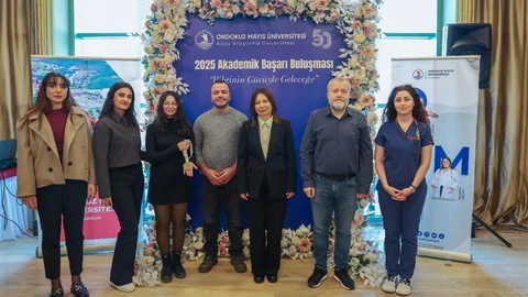 Ondokuz Mayıs Üniversitesi'nde Başarılar Ödüllendirildi
