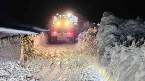 Beytüşşebap'ta Köy Yolu Ulaşıma Açıldı