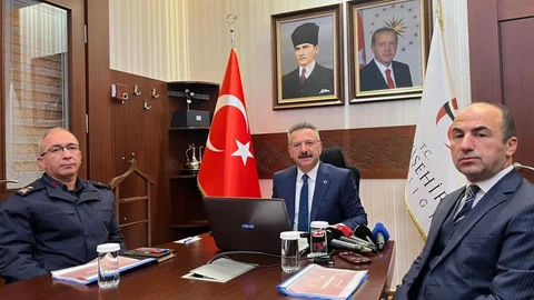 Eskişehir Vali Aksoy’dan Veda Konuşması