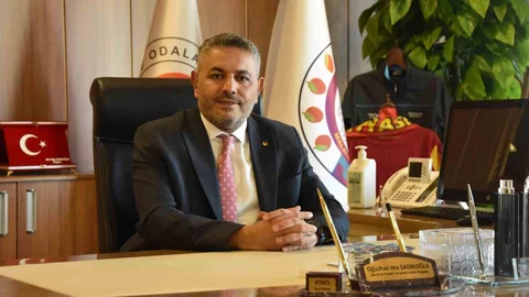 Sadıkoğlu'ndan Dönüşüm Sürecine Eleştiri