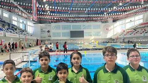 Şehitkamil'de Genç Sporculardan Çifte Şampiyonluk