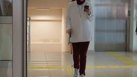 Görme Engelli Öğrenci Artık Tek Başına Kantine Gidebiliyor
