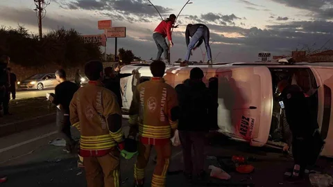 Hatay’da Zincirleme Trafik Kazası 18 Yaralı