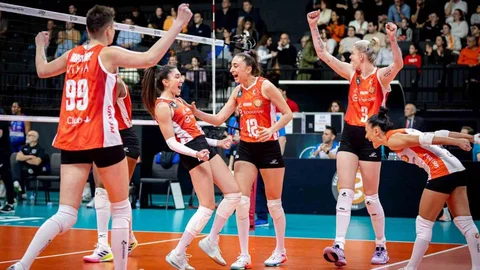 Eczacıbaşı Dynavit, Vero Volley Milano'yu Yendi