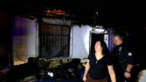 Antalya'da Gecekondu Yangını