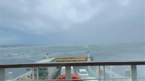 Yalova'da Fırtınalı Feribot Olayı