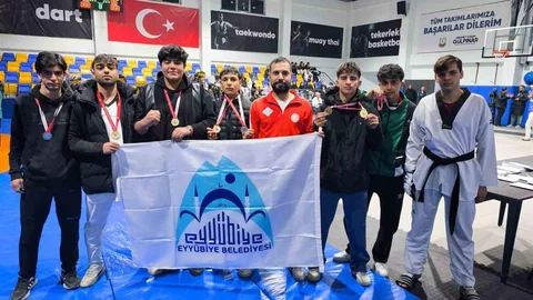 Eyyübiye Belediyesi Sporcuları Alanya'ya Gidiyor