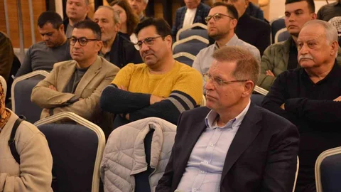 Manisa'da Zeytin Yetiştiriciliği Eğitimi