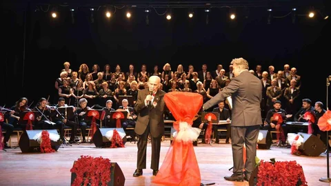 102 Yaşında Konser Verdi