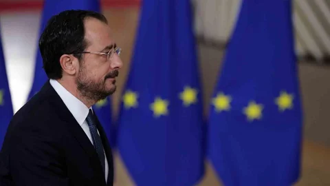 GKRY Lideri Hristodulidis'e Finansman İhlali İddiası