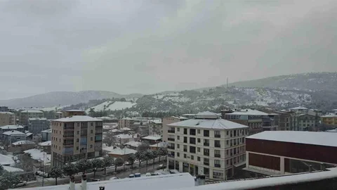 Denizli'de Kar Yağışı Etkili Oldu