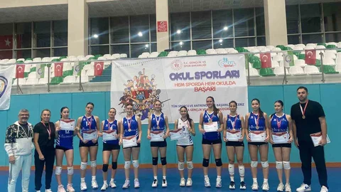Manisa'da Voleybol Müsabakaları Tamamlandı