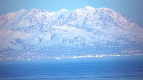 Bitlis'ten Van Manzarası Teleskopik Lensle Görüntülendi