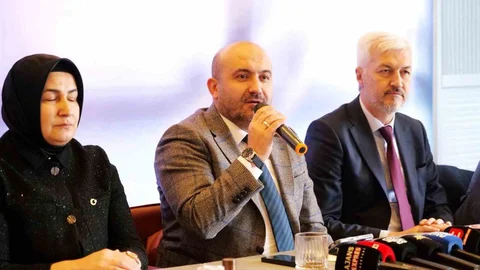 Eskişehir'de Başkan Albayrak Gazetecilerle Buluştu