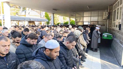 Bursa'da Vinç Kazası Sonrası Cenaze Töreni