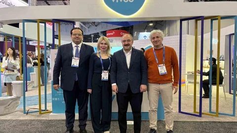 Mustafa Varank'ın CES Ziyareti