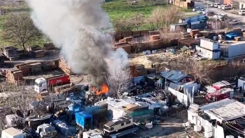 Bursa İnegöl'de Geri Dönüşüm Tesisinde Yangın Çıktı