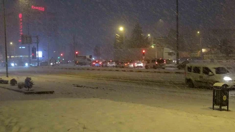 Malatya'da Kar Yağışı Ulaşımı Aksattı