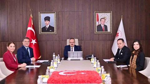 Aydın'da Hükümet Konağı Projeleri İncelendi