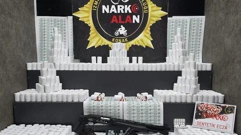 Uyuşturucu Operasyonu İzmir'de Gerçekleşti