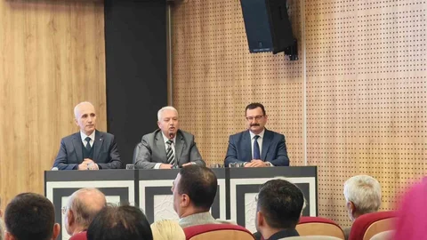 Denizli'de Altın Ok Ödülü Verildi