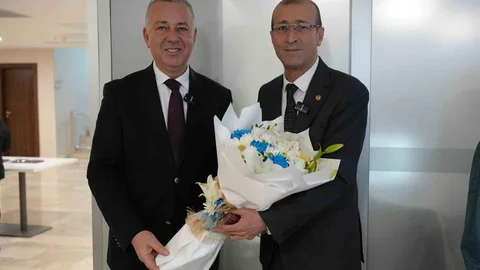 Denizli'de Gazeteciler Kahvaltıda Buluştu