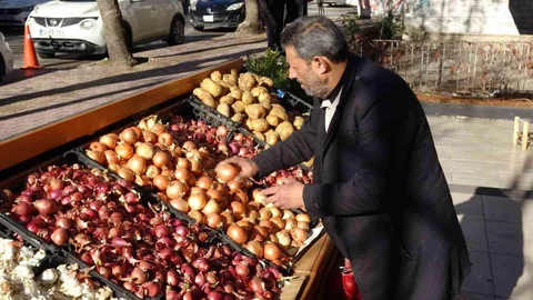 Gaziantep'te Gençlerin Duygulandıran Davranışı