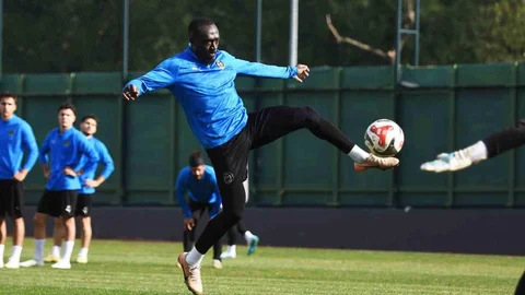 Manisa FK, Ümraniyespor Maçına Hazırlanıyor