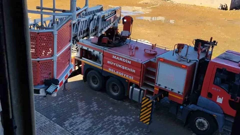 Mardin'de Ev Yangını, 4 Kişi Kurtarıldı