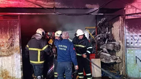 Şanlıurfa'da İşyerinde Yangın Çıktı