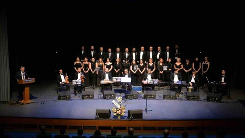 Bursa'da Sağlık Çalışanlarından Konser Etkinliği