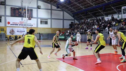 Sakarya Büyükşehir Basketbol 12. Galibiyetini Aldı