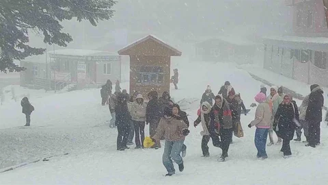Uludağ'da Kar Kalınlığı 60 Santimetreyi Geçti