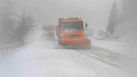 Antalya'da Kar Yağışı Etkili Oldu