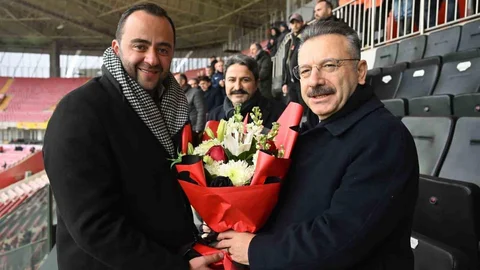 Eskişehirspor'dan Vali Aksoy'a Veda Töreni