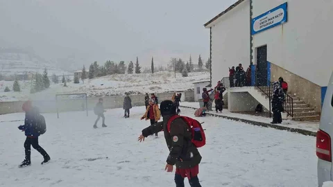 Adıyaman'da Okullar Tatil Edildi