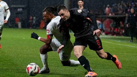 Pendikspor ve Bodrum FK Beraberliği