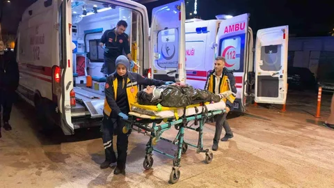 Bursa'da Motosiklet Kazası: 2 Yaralı